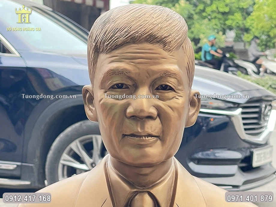 Hình ảnh gương mặt cụ ông